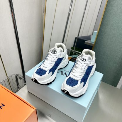 Louis Vuitton Run 55 sneakers - Image 4