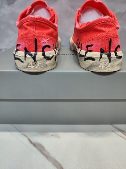 Balenciaga casual sneakers - Image 4