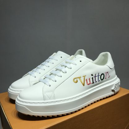 Louis Vuitton low-top new casual couple shoes - Image 4