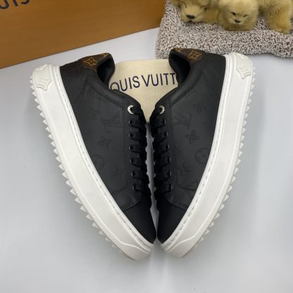 Louis Vuitton low-top new casual couple shoes - Image 4