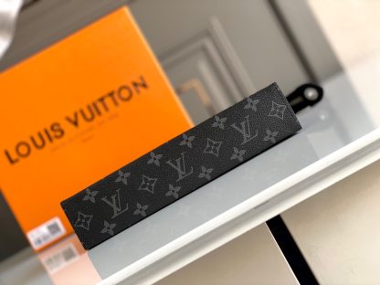 Louis Vuitton POCHETTE VOYAGE Medium Handbag - Image 4