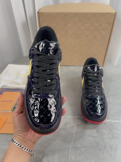 Louis Vuitton couple's co-branded sports shoes - Image 4