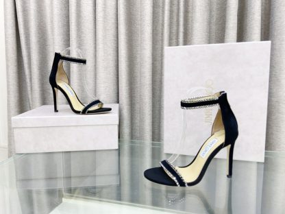 Jimmy Choo classic diamond buckle fashionable high-heeled sandals - Image 4