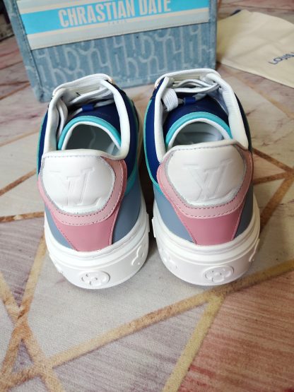 Louis Vuitton's new white thick-soled shoes for early spring - Image 4