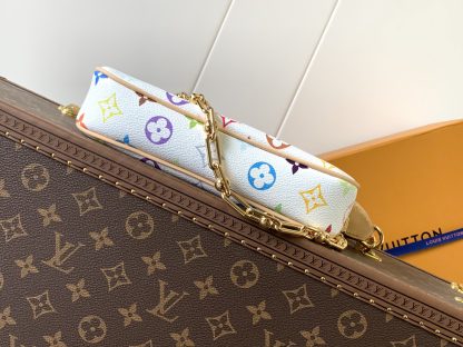 Louis Vuitton Pochette Accessoires Handbag - Image 4