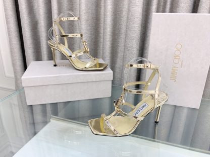 Jimmy Choo stylish gold high heels - Image 4