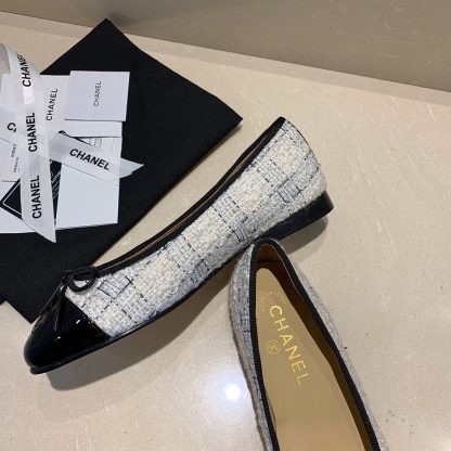 Chanel fashion items black and white elegant and exquisite ballet shoes - Image 4