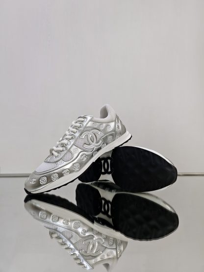 Chanel unisex white and silver diamond-patterned breathable mesh casual shoes - Image 4