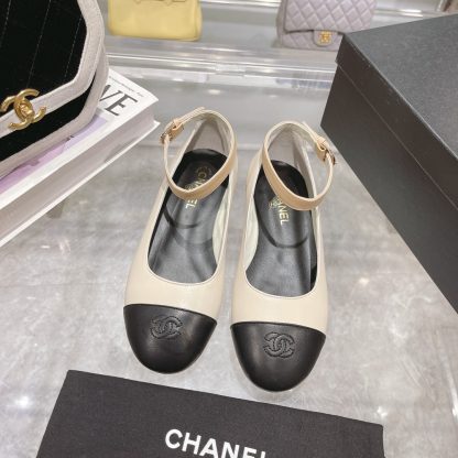 Chanel Comfortable Classic Black and White Mary Jane Shoes - Image 4
