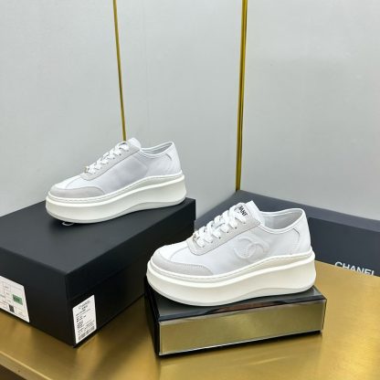 Chanel White Casual Versatile Sneakers - Image 4