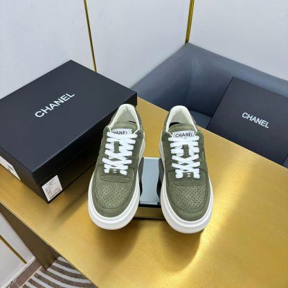 Chanel light green casual versatile sneakers - Image 4
