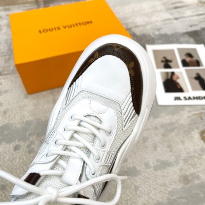 Louis Vuitton Archlight Sneakers - Image 5