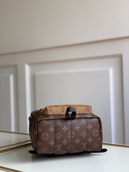 Louis Vuitton cruise 16 series m44870 medium color matching backpack - Image 4