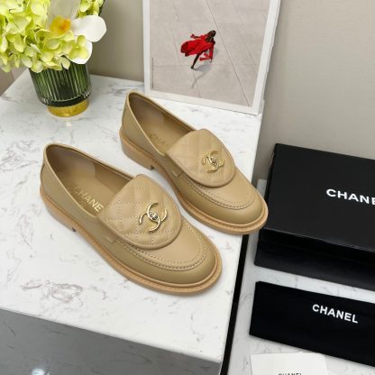 Chanel early spring apricot new temperament loafers - Image 4