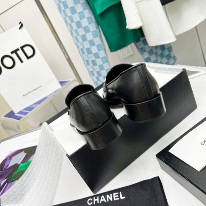 Chanel's new black loafers for early spring, good-looking and comfortable, heel height 2.5cm - Image 4