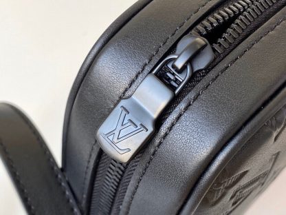 Louis Vuitton Danube Handbag - Image 4