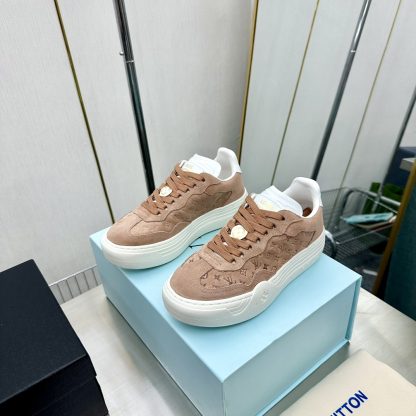 Louis Vuitton platform casual sneakers - Image 4