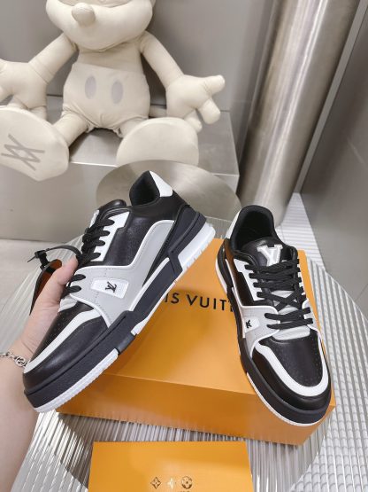 Louis Vuitton Limited Edition Retro Basketball Sneakers - Image 4