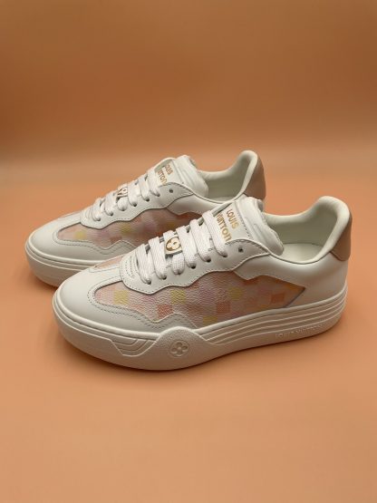 Louis Vuitton casual all-match sneakers - Image 4