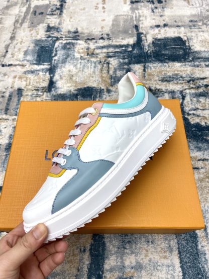Louis Vuitton casual all-match sneakers - Image 3
