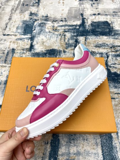 Louis Vuitton casual all-match sneakers - Image 4