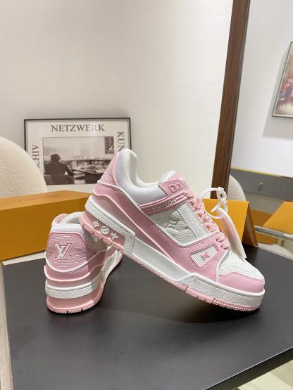 Louis Vuitton's popular skateboard shoes - Image 4