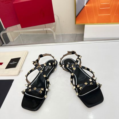 VALENTINO Minimalist Versatile Studded Sandals - Image 4