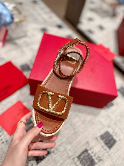 VALENTINO exquisite V-buckle braided hemp rope wedge sandals - Image 4