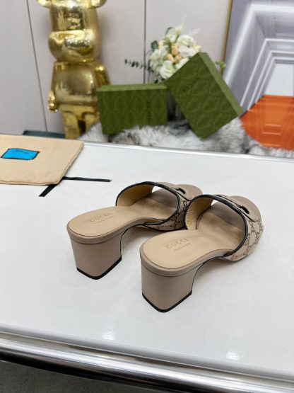 Gucci platform slippers - Image 5
