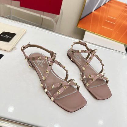 VALENTINO stylish simple rivet exquisite sandals - Image 3