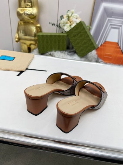 Gucci platform slippers - Image 5