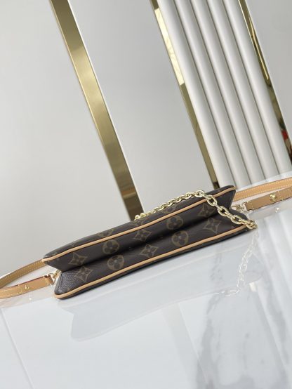 Louis Vuitton LIV POCHETTE monogram chain messenger bag - Image 4