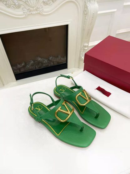VALENTINO fashionable and versatile thong sandals - Image 4