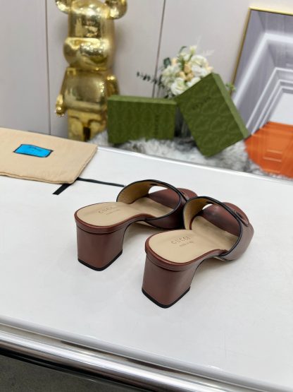 Gucci platform slippers - Image 4