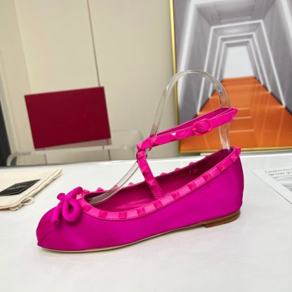 VALENTINO Minimalist Versatile Studded Element Flat Shoes Casual Shoes - Image 4