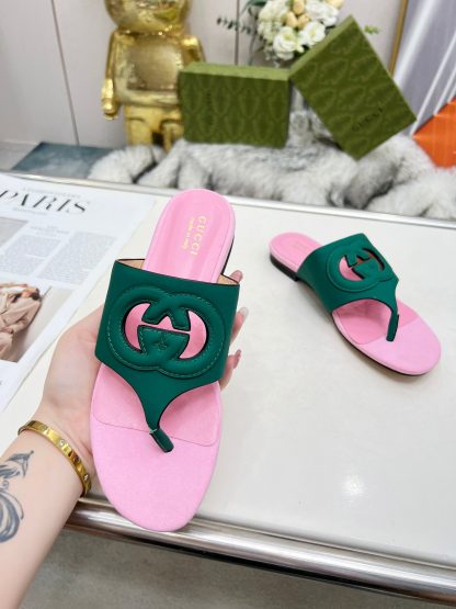Gucci flip flops - Image 4