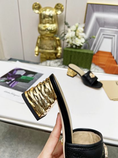 Gucci classic buckle slippers - Image 4