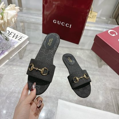 Gucci Horsebit Women's Beach Sandals - Image 4