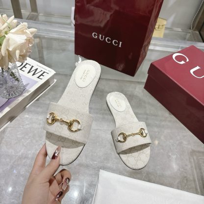 Gucci Horsebit Women's Beach Sandals - Image 4