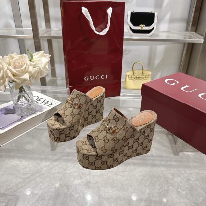 Gucci Horsebit Wedge Heel Women's Slide Sandals - Image 4