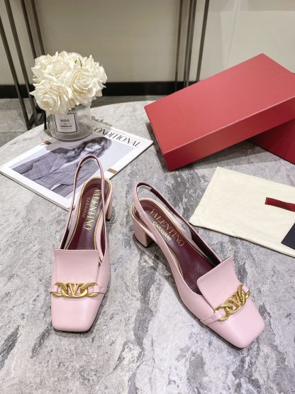 VALENTINO Gold V-chain high-end fashion sandals high heels - Image 4