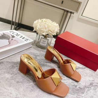 VALENTINO Gold Large Rivet High-end Sandals High Heels