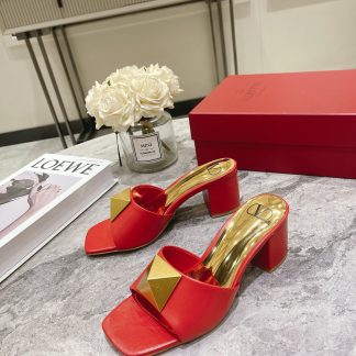 VALENTINO Gold Large Rivet High-end Sandals High Heels