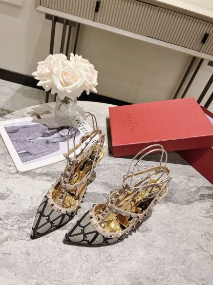 VALENTINO Gold Studded High Fashion High Heels - Image 4
