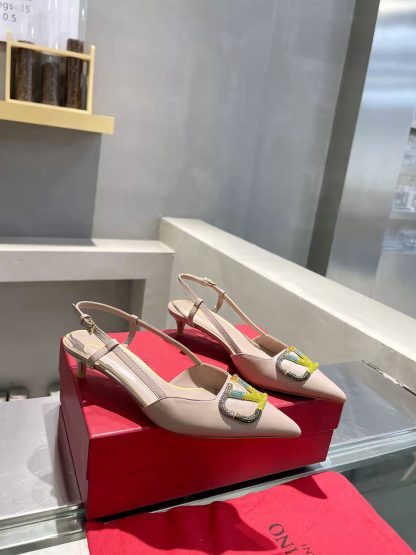 VALENTINO exquisite large V buckle high heels