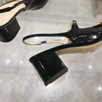 Gucci Women's Horsebit Closed Toe Sandals - Image 4