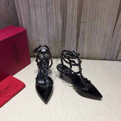VALENTINO exquisite luxurious studded high heels - Image 4