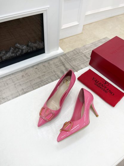 VALENTINO exquisite fashion high heels - Image 3