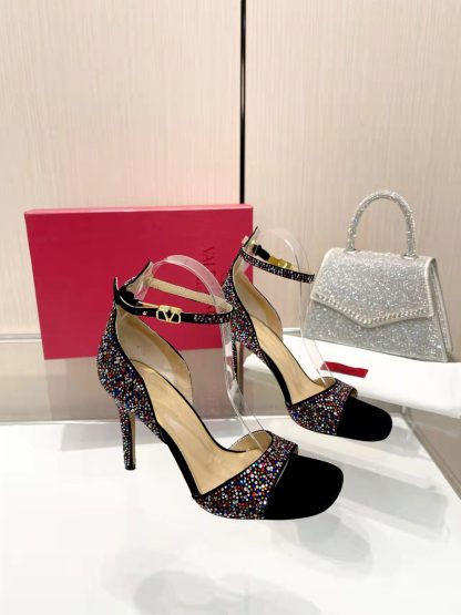 VALENTINO Elegant Diamond Crystal High Heels - Image 4