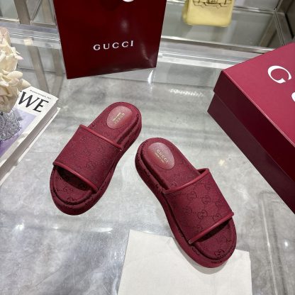 Gucci Women's New GG Platform Slide Sandals - Image 4